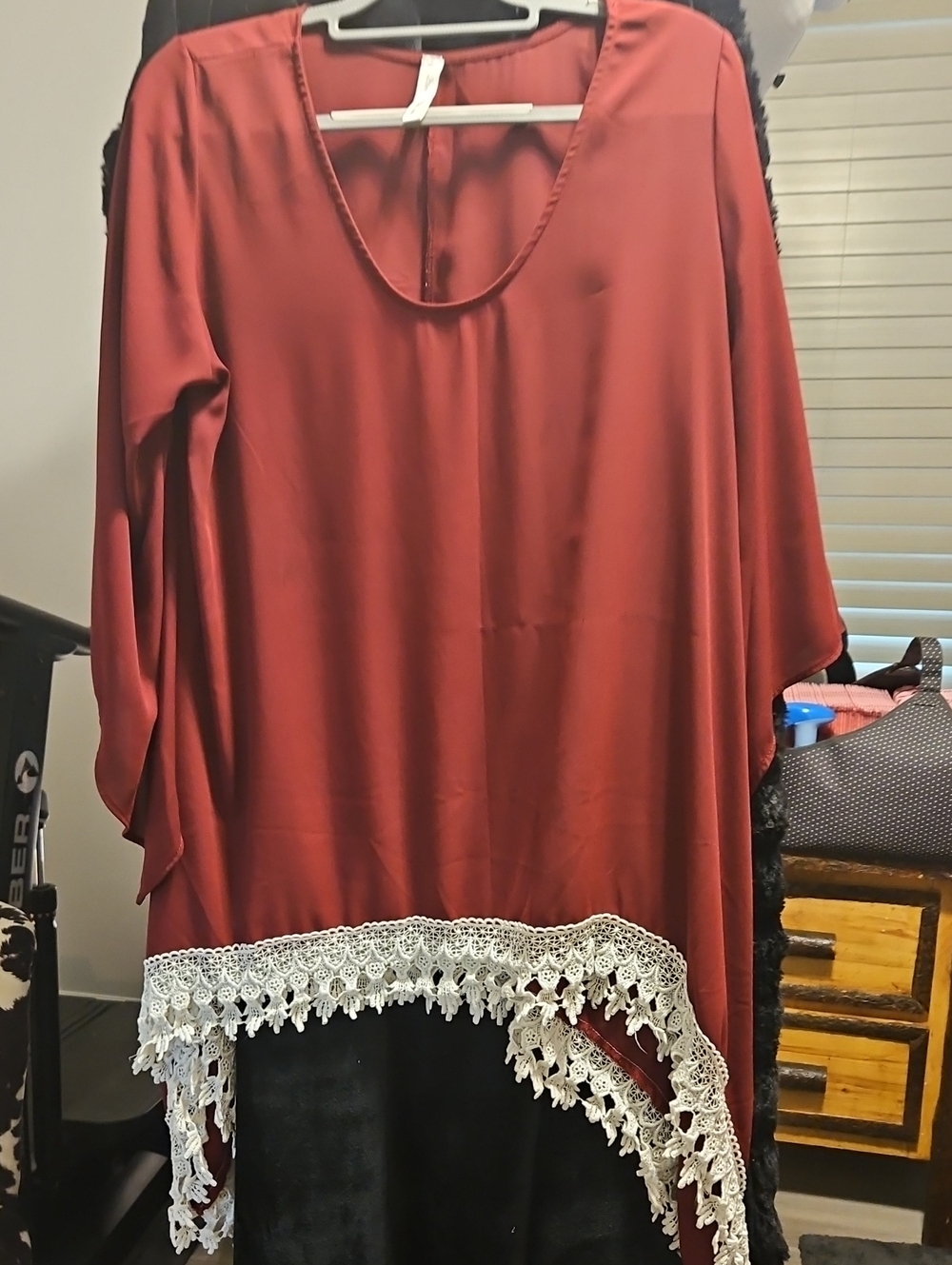 2tee Couture Rust Red Tunic with Crochet Lace Hem